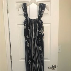 Altar'd State Other - Altar’d state jump suit Altar'd State Other - Altar’d state jump suit
